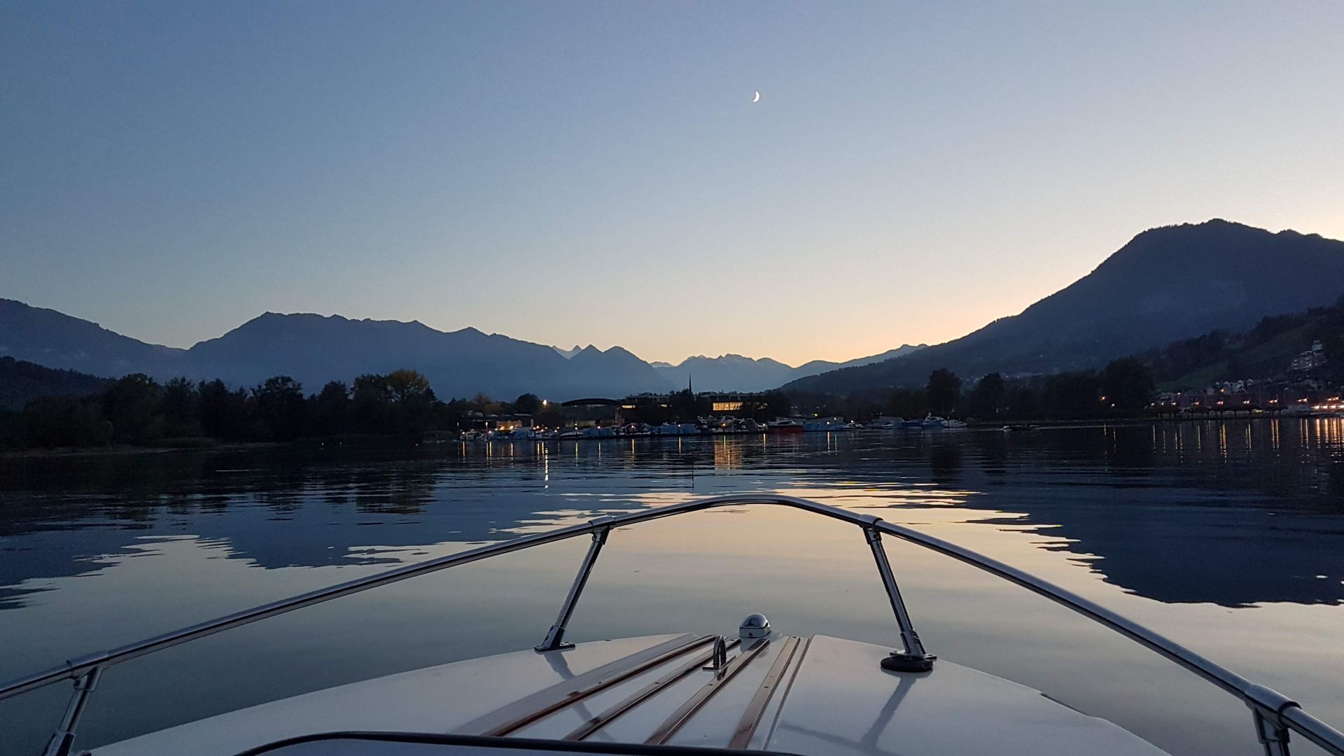 Sonnenuntergang am Alpnachersee
